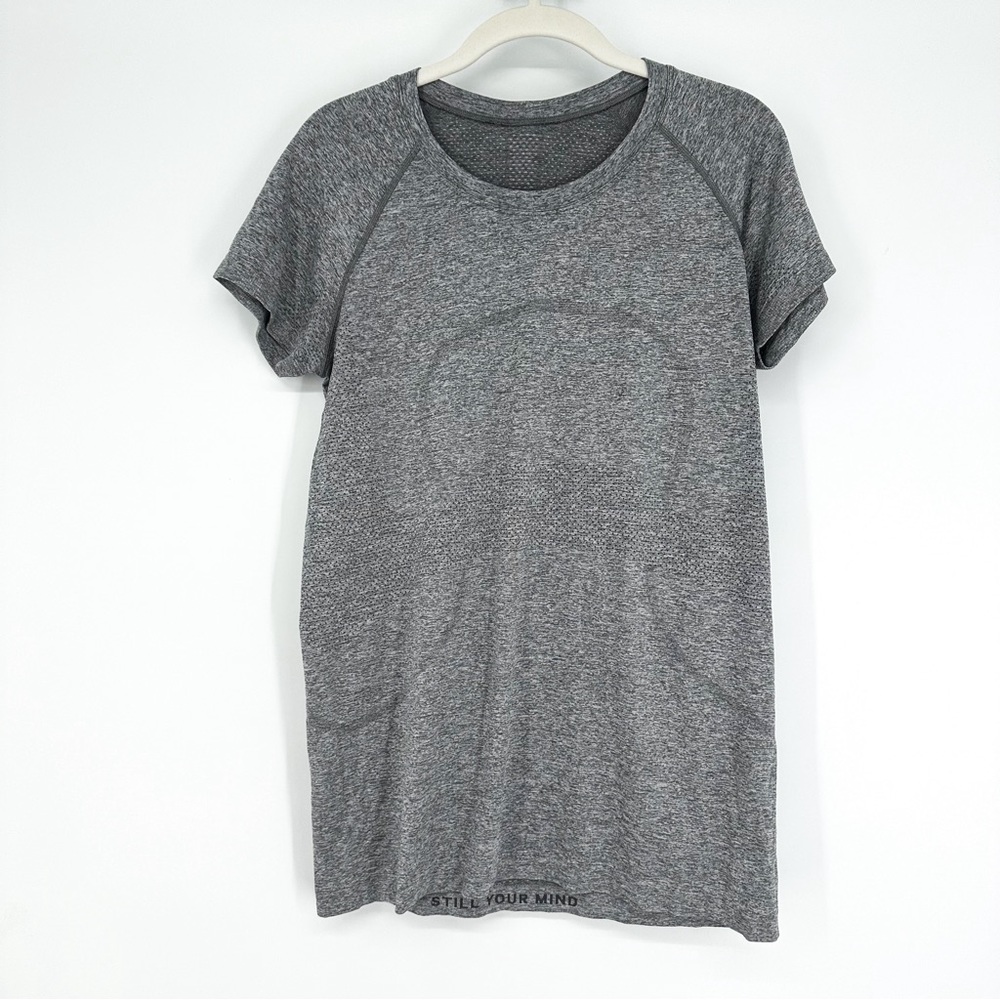 Lululemon Light Grey Crewneck Short Sleeve Swiftly Tee Size 12